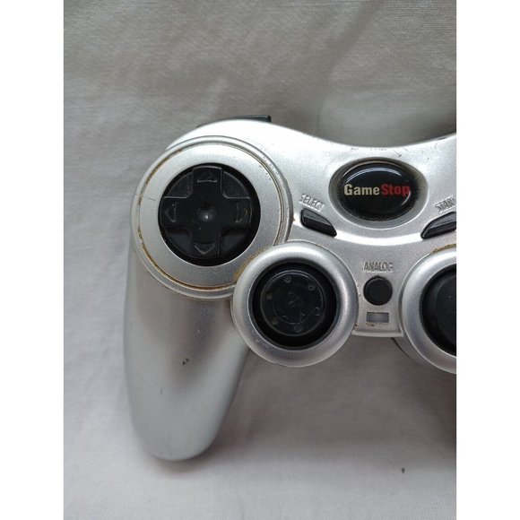 Game Stop BB-178 Wireless PlayStation 2 Controller Silver! Missing Battery Cover - Picture 2 of 8